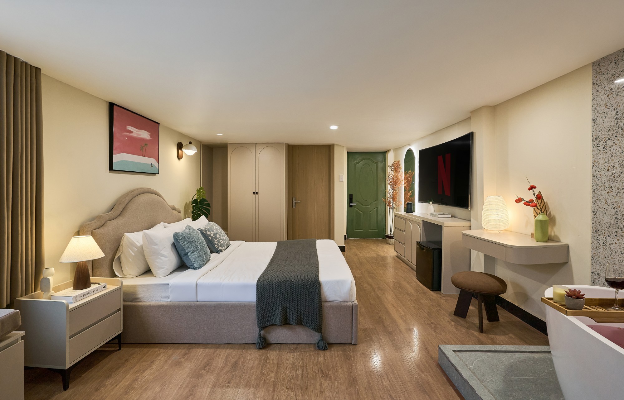Secret Garden Hotel Phan Xích Long